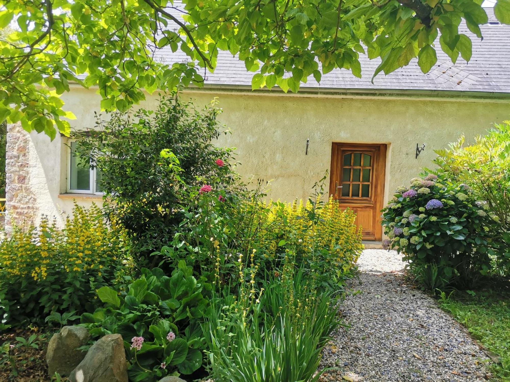 Les Brassins Du Dillon Villa Moyon Exterior photo